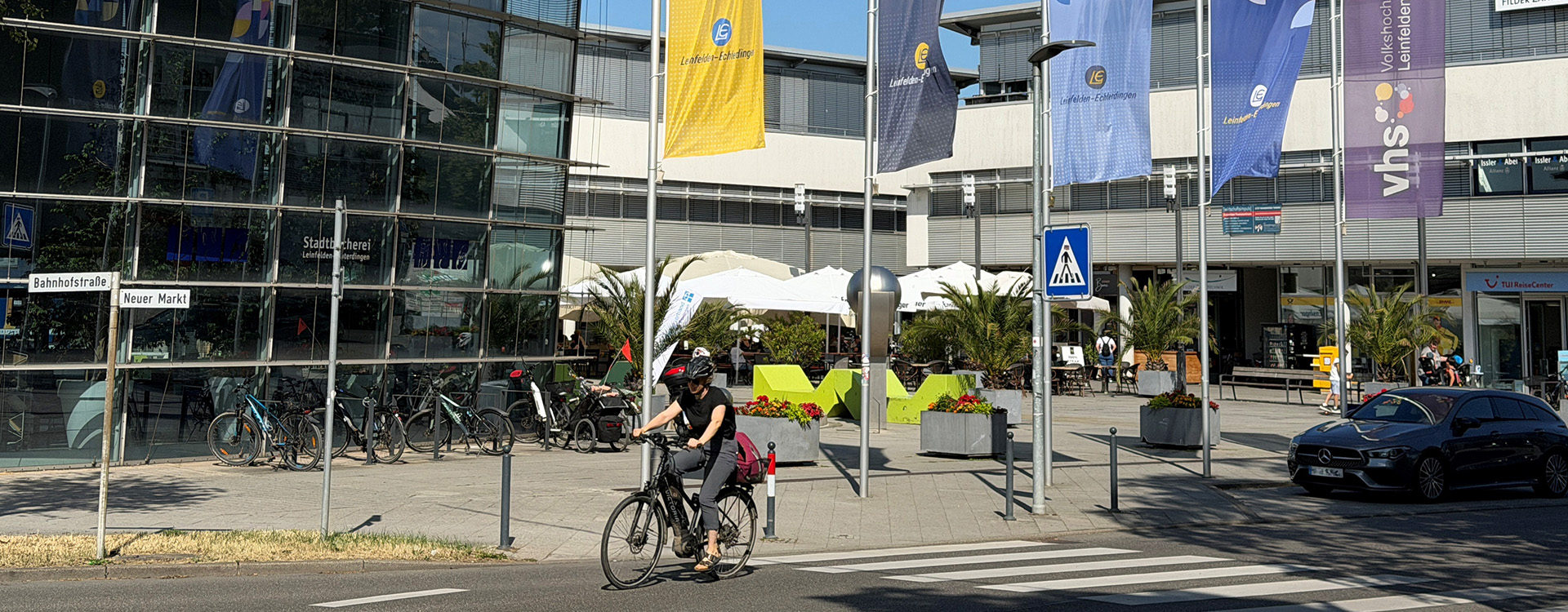 Zur Seite der Stadtverwaltung Rathaus Leinfelden am Neuen Markt