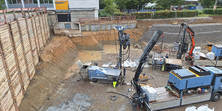 Baustelle Neubau Gartenhallenbad in Leinfelden